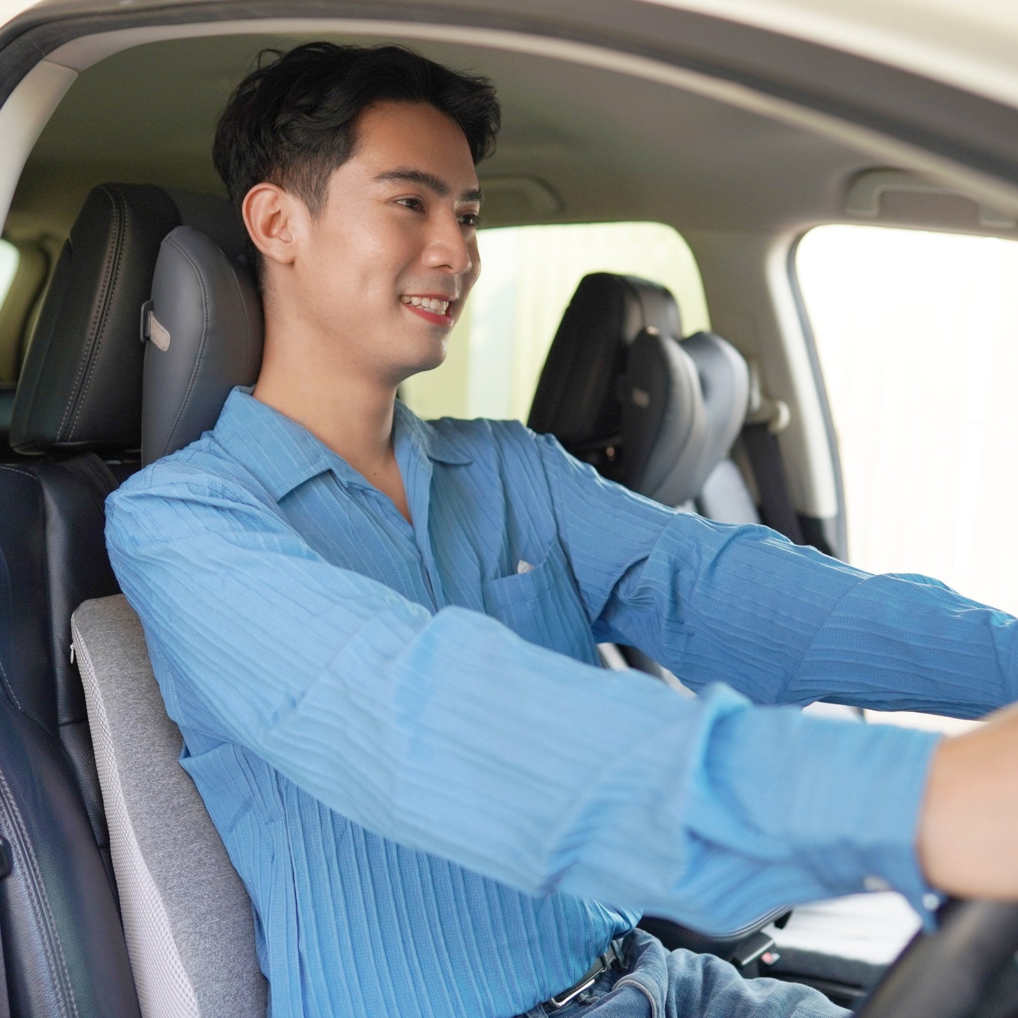 หมอนรองคอในรถ Firm - Chowa