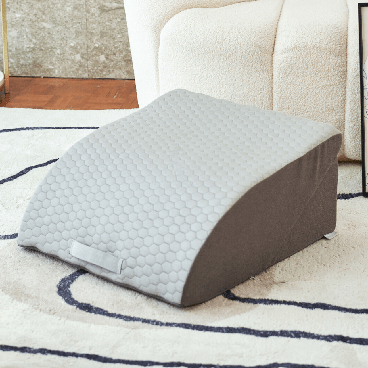 หมอนรองขา - Chowa